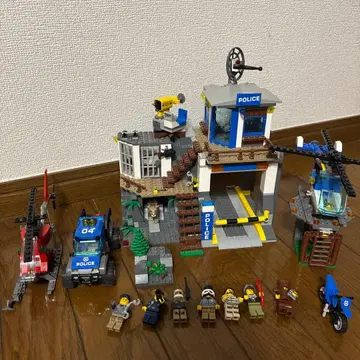 LEGO 시티 폴리스 스테이션