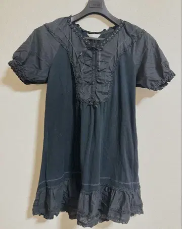 새상품급 핑크하우스 블랙 프릴 튜닉 반팔