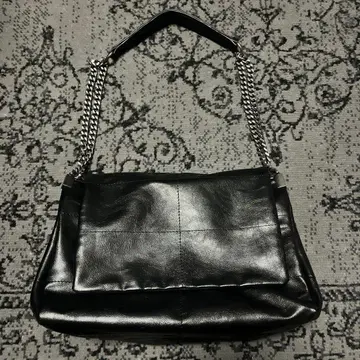 ZARA 락 플랩 숄더백