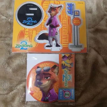 주토피아 닉 와일드 아크릴 스탠드와 거울