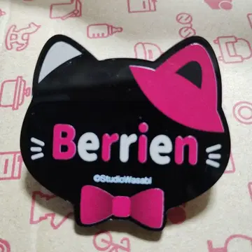 악마 집사와 검은 고양이 아쿠네코 난자타운 아크릴 네임 배지 벨리안