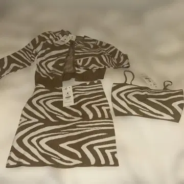 택 포함 새상품 bershka 버쉬카 니트 셋업 3종 세트