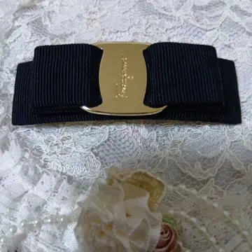 페라가모 리본 머리핀 블랙