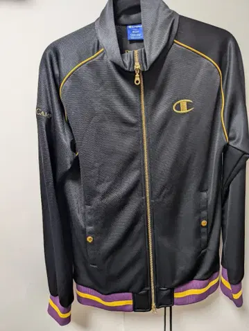 Champion 집업 자켓 블랙/퍼플 미사용 타카시마야 별주