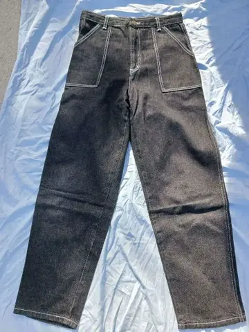 JACK SERIKA 스트레이트 데님 블랙