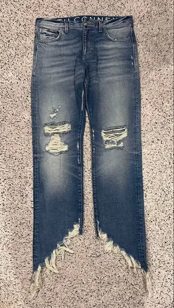 FAITH CONNECTION DSTR Jeans