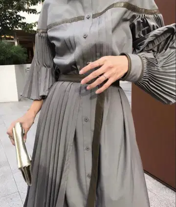 그레이 플리츠 셔츠 원피스