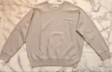 새상품급 ebure 에브르 실크 캐시미어 혼방 크루넥 니트 라이트 그레이