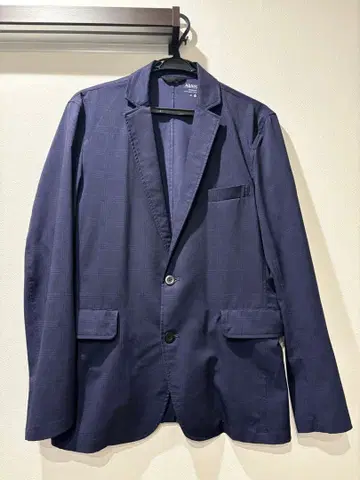 네이비 체크 무늬 자켓 & 팬츠 상하의 세트