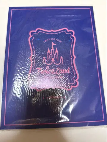 TWICE LAND Fantasy Park 사진집