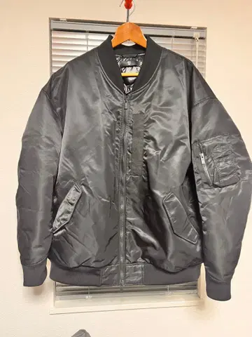 [ 새상품급 ] 유니클로 질 샌더 MA-1 다운 자켓 특대형 4XL 블랙