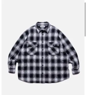 쿠티 오버 사이즈 체크 무늬 플란넬 셔츠