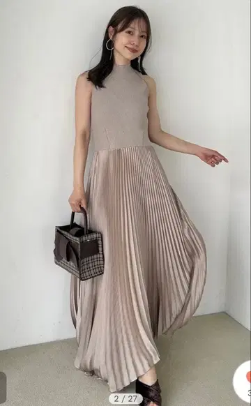 택 포함 새상품 FRAY I.D 니트 도킹 플리츠 원피스