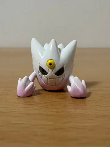 화이트 메가 팬텀 이로치 피규어 포켓몬 겟 컬렉션 몬코레