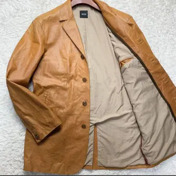 새상품급 L-XL 상당 휴고보스 테일러드 자켓 펀칭 가죽 소가죽