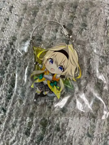 비익의 크로스피스 하프 애니버서리 아크릴 키링 이에이리 포포