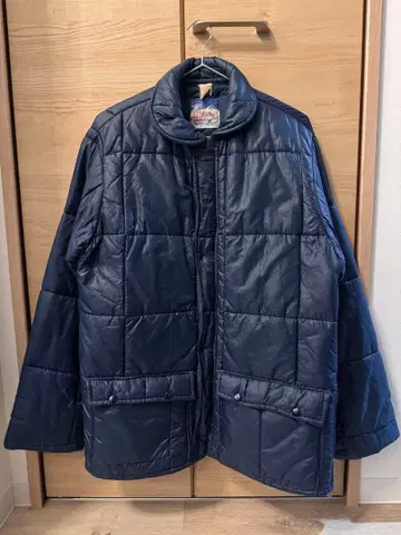 WARD THE NORTHERN MOUNTAIN 다운 자켓 네이비