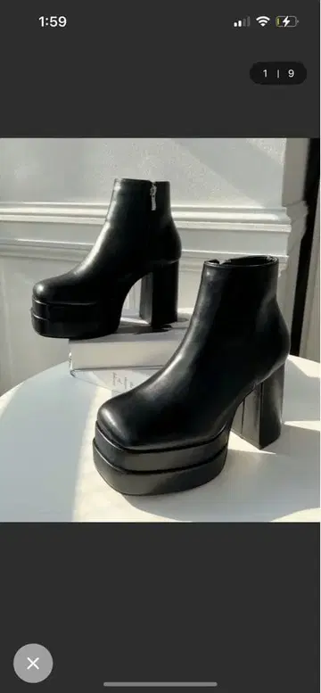 블랙 플랫폼 힐 부츠