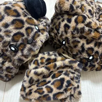 레오파드 무늬 키티 팬캡