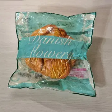 데니쉬 플라워리 (버터) [ 스퀴즈 ]