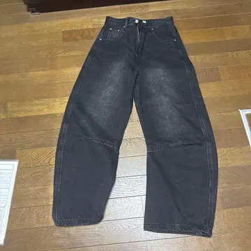 블랙 와이드 레그 데님 XS