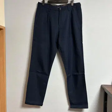 BLACK LABEL CRESTBRIDGE 슬랙스