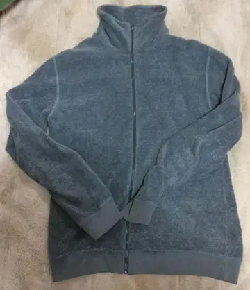 A.P.C. 아페쎄 90s 파일 원단 플리스 프랑스제