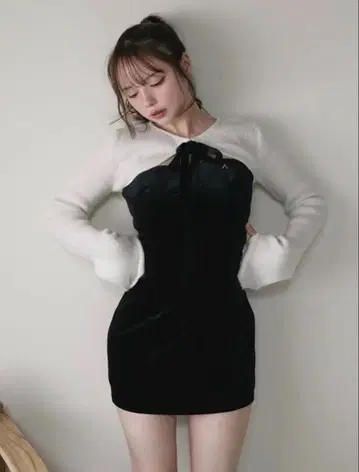 ANDMARY 아니타 리본 미니 드레스