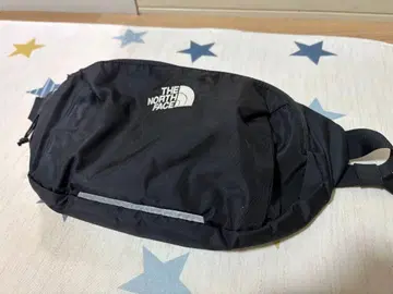 THE NORTH FACE 바디백 블랙