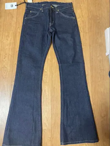 리 부츠컷 데님 다크 블루