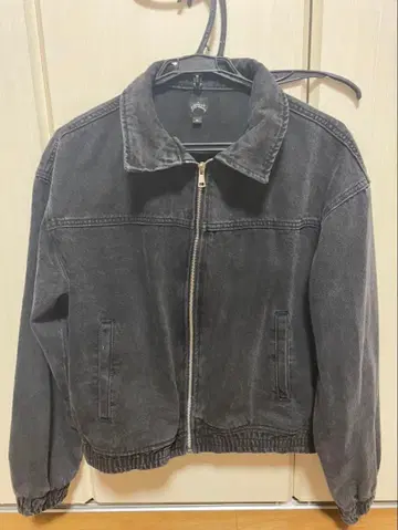 HUF 블랙 M 집업 자켓