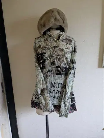 그런지 y2k 레이스 상의