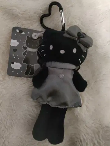 [새상품] 헬로키티 엔젤 하트참 키링