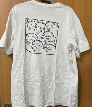 유니클로 극장판 하이큐!! UT 티셔츠 L 사이즈