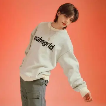 선착순! SKZ 현진 착용 니트