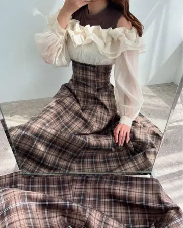 MAJESTIC LEGON 허리가 잘록한 밀푀유 원피스 S 사이즈