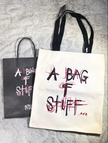 새상품 A Bunch of Stuff 회장 한정판 토트백 아이보리