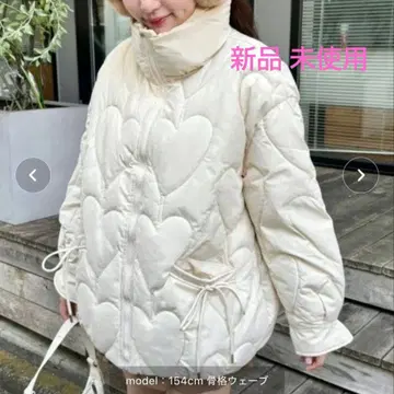 새상품 하트 퀼팅 리본 오버 다운 자켓 코트