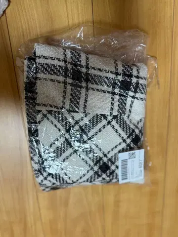 이너 팬츠 부착 사이드 바이어스 A라인 체크 미니 스커트