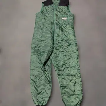 HOTCARRY 퀼팅 이너 방한 그린 오버롤