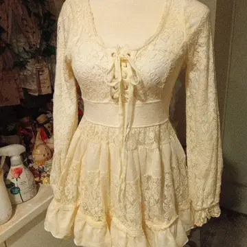 리즈리사 LIZLISA 부조 장미 무늬 레이스 미니 원피스