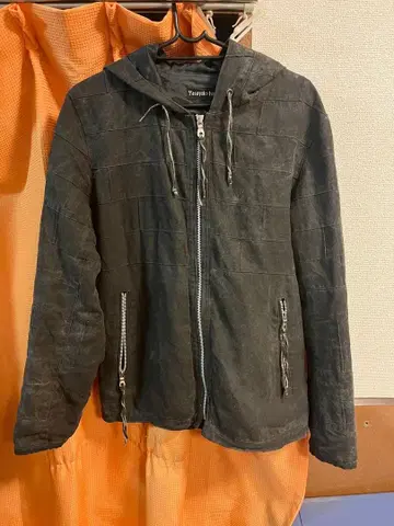 야스유키 이시이 다크 그레이 후드 부착 자켓