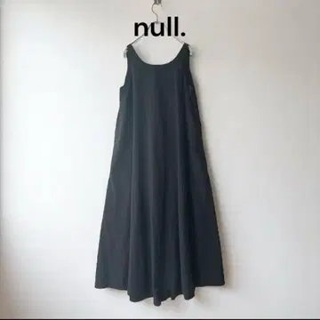 null. 널 롱 원피스 나일론 블랙