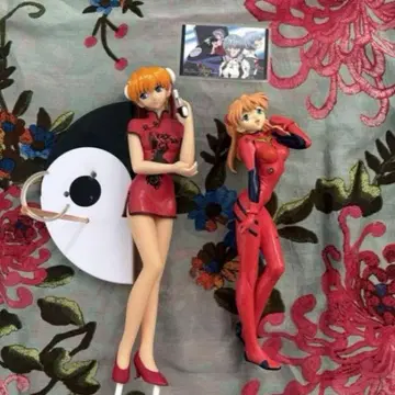 에반게리온 아스카 피규어 세트