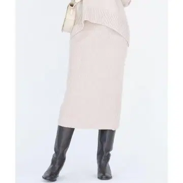 23구 울 캐시미어 블렌드 벌키 니트 스커트