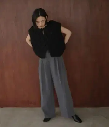 핸드 니트 로빙 베스트