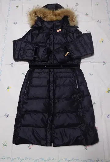 언타이틀 블랙 다운 코트 L