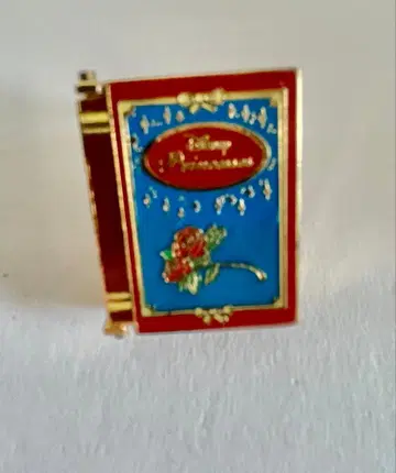 디즈니 스토어 디즈니 프린세스 핀 배지 책 모양 미녀와 야수