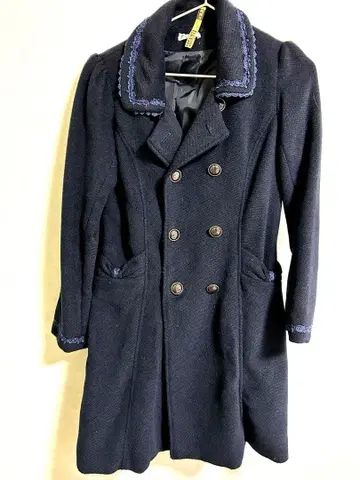 엑시즈팜 네이비 코트 M 사이즈 클리닝 완료!