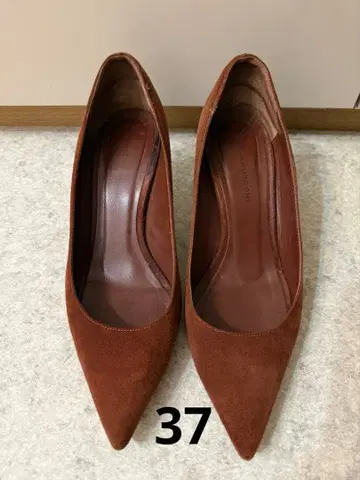 파비오 루스코니 스틸레토 펌프스 스웨이드 37 브라운